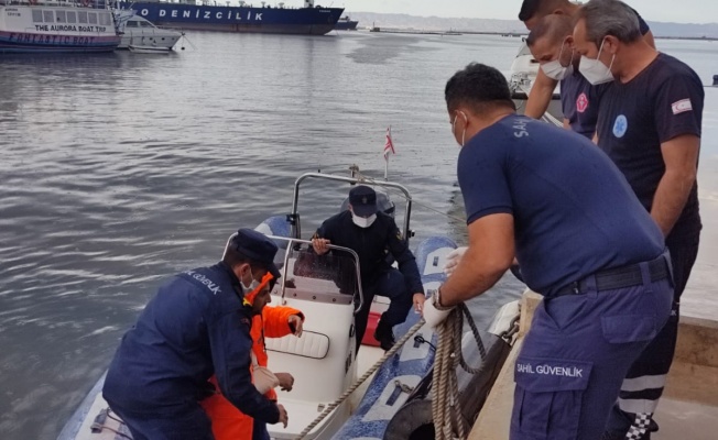 Kolu kırılan vatandaşın imdadına Sahil Güvenlik Komutanlığı ekipleri yetişti