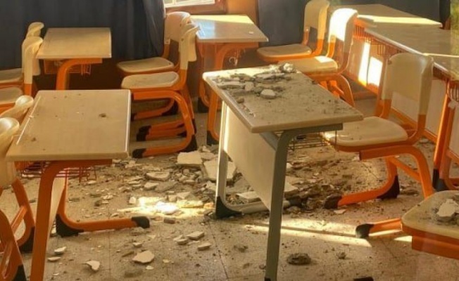 Ders sırasında sınıfın tavanı çöktü!