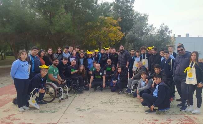 Vakıflar Tekerlekli Sandalye Basketbol Takımı Çevrede de İyilikte Yarışıyor