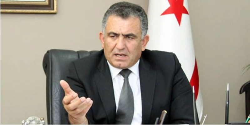 ÇAVUŞOĞLU: 'BEŞ SATIRLIK HİNDİSTAN, FİLİSTİN ÖRNEĞİ İLE KÜLTÜRÜMÜZ MÜ BOZULACAK?'