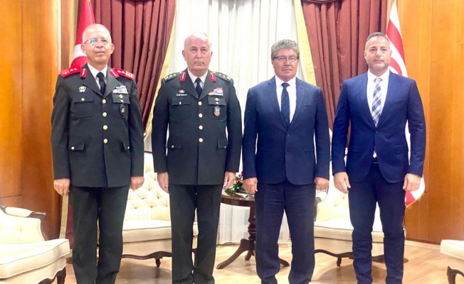 Görev süresi dolan komutanlardan Başbakan Üstel’e veda ziyareti