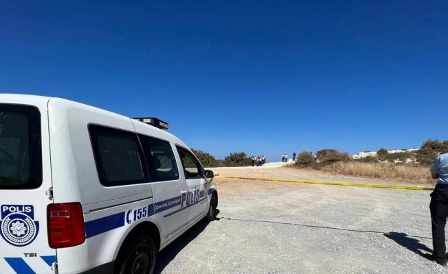 Geçitköy - Kayalar yolu üzerinde 2 kişinin araç içerisinde cansız bedenine ulaşıldı