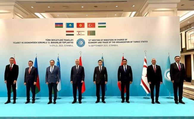 “Türk dünyasının birliğine büyük önem veriyoruz”
