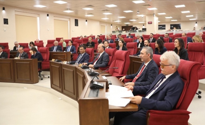 Meclis bugün toplanıyor