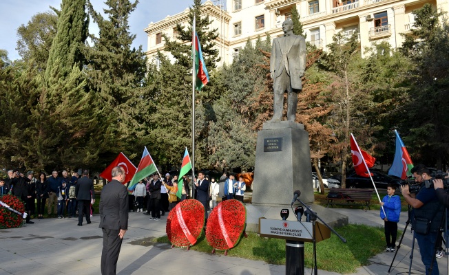 Ataoğlu, Bakü’de düzenlenen Atatürk’ü Anma Töreni’ne katıldı