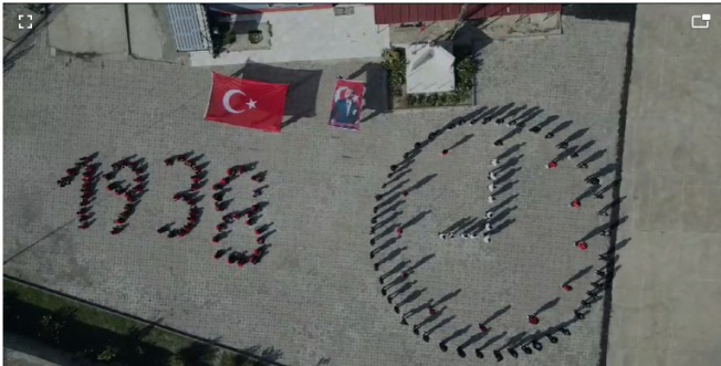 Öğrencilerin oluşturduğu kareografi duygusal anlar yaşattı