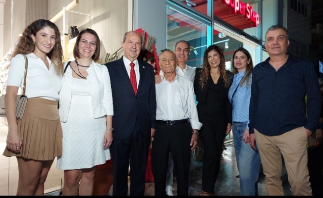 Superstep ve Lacoste mağazaları için görkemli açılış Superstep ve Lacoste mağazaları için görkemli açılış