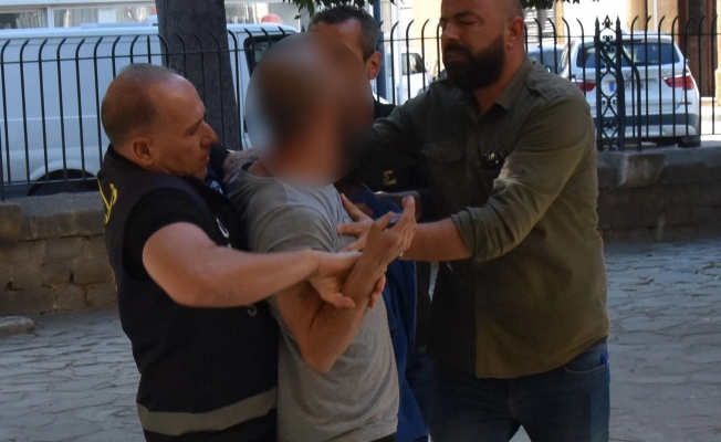 Uyuşturucu zanlısı Cezaevi'ne gönderildi, mahkeme avlusunda ortalık karıştı!