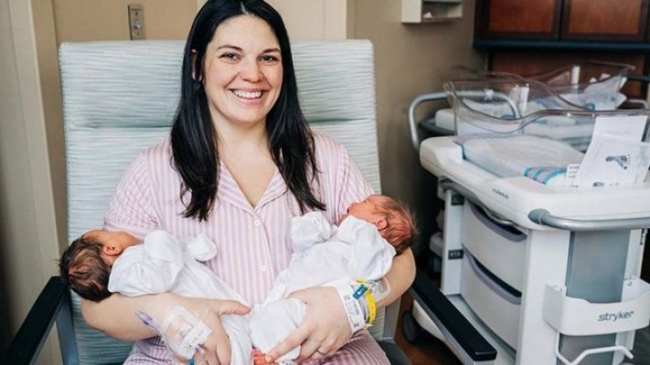 ABD’de çift rahimli bir kadın iki günde iki bebek doğurdu