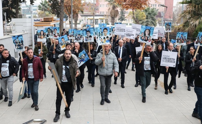 İsias Oteli davasında söz sırası ailelerin: “Çocuklarımız kum yığınının içine gömüldüler”