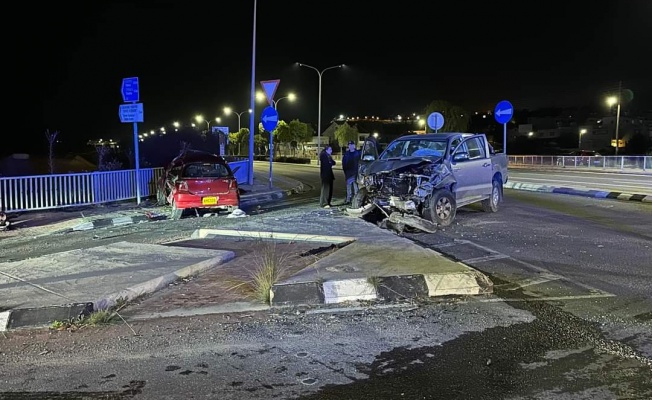 Trafik kazasında 4 kişi hayatını kaybetti Trafik kazasında 4 kişi hayatını kaybetti