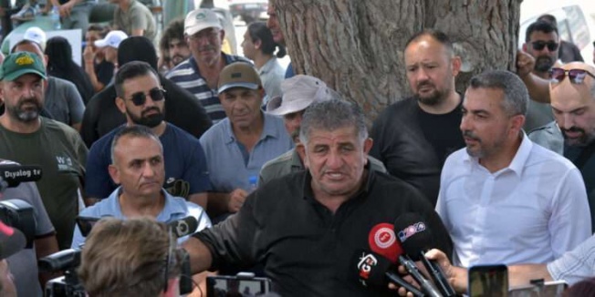 Hayvancıların eylemi bazı sendikaların desteğiyle sürüyor