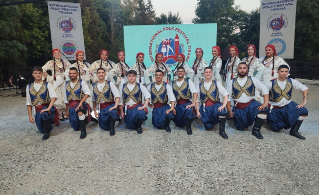 HASDER Halk Dansları Ekibi Arnavutluk’ta festivale katıldı