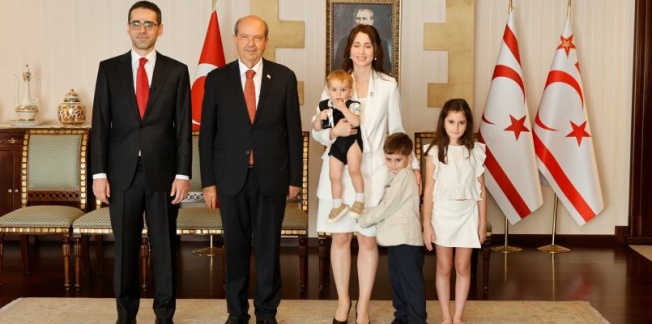 Cumhurbaşkanı Ersin Tatar’dan Serim Ailesine Samimi Karşılama