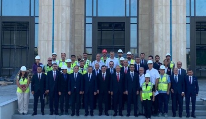 Ersin Tatar ve Cevdet Yılmaz, Cumhurbaşkanlığı Yerleşkesi inşaatında incelemelerde bulundu