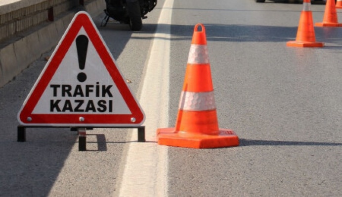Motosiklet sürücüsü yaralandı Motosiklet sürücüsü yaralandı