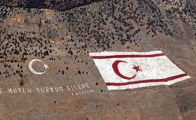 KKTC'nin 41'inci yaşı, törenlerle kutlanıyor