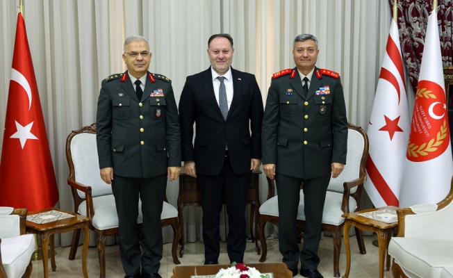 Öztürkler, Tümgeneral Kılınç ve Tümgeneral Görgülü’yü kabul etti