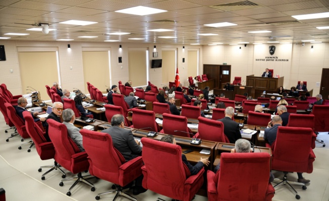 Meclis’te hayat pahalılığıyla ilgili düzenlemeye ilişkin tasarılara ivedilik alındı 20 Aralık 2024, 15:02 yayınlandı