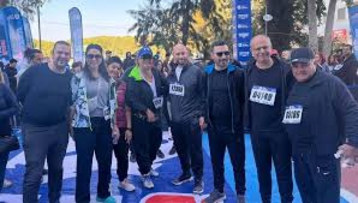Ülker Lefkoşa Maratonu’nda 10 km ve 21 km koşularında dereceye giren koşuculara ödülleri verildi