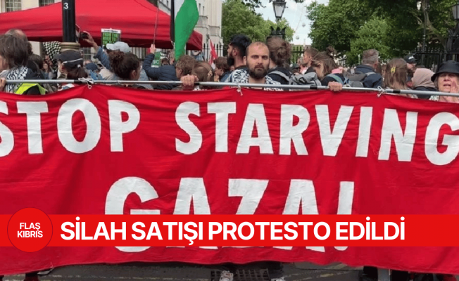 Londra'da binlerce kişi, İngiltere'nin İsrail'e silah satışını pr
