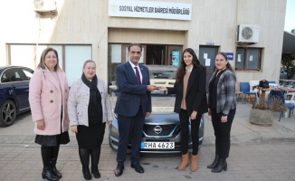 Sosyal Hizmetler Dairesi’ne araç bağışı