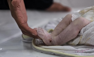 Gazze'de soğuktan donarak ölen bebek sayısı 7'ye yükseldi