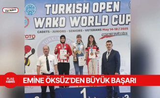Kick Boks dünya ikincisi Hala Sultan İlahiyat Koleji öğrencisi Emine Öksüz!