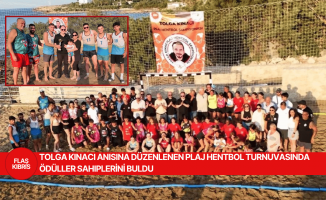Öztürkler, Tolga Kınacı anısına düzenlenen turnuvanın ödül törenine katıldı