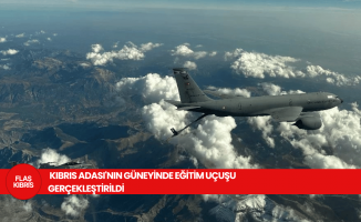 Türk Hava Kuvvetlerinden Kıbrıs Adası'nın güneyinde eğitim uçuşu