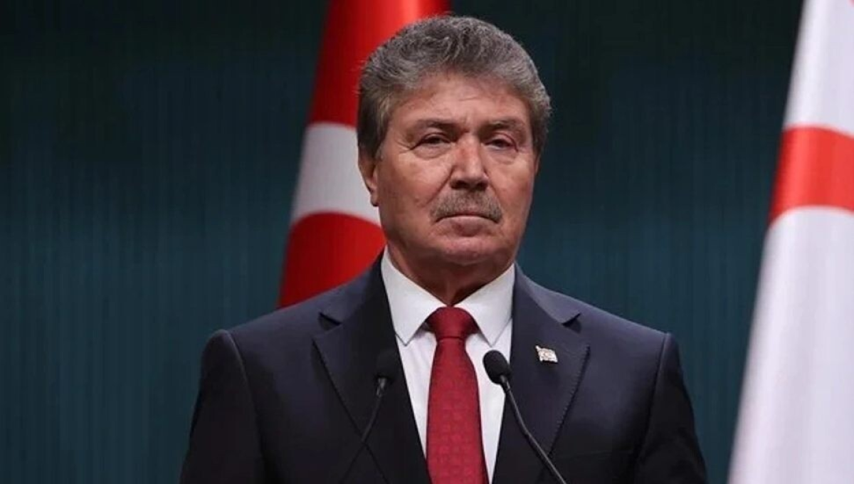  Başbakan Üstel Kıbrıslı Türk’e yapılan saldırıyı kınadı