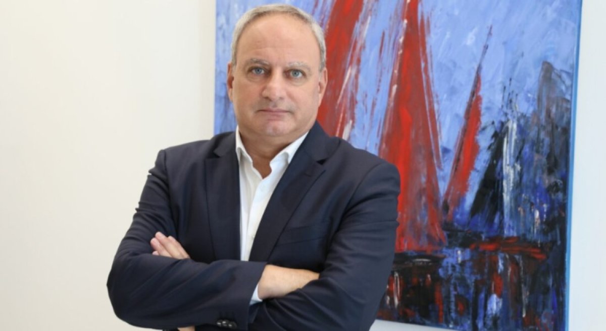 AKEL Genel Sekreteri Stefanu: Yıllardır süren düşüşü tersine çevirdik