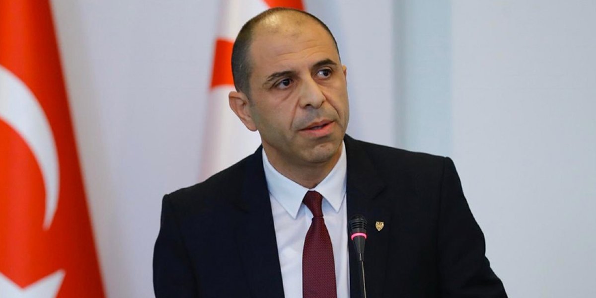Özersay: WhatsApp ve Instagram hesaplarım kapatıldı, yeni bir saldırı dalgası başladı belli ki!