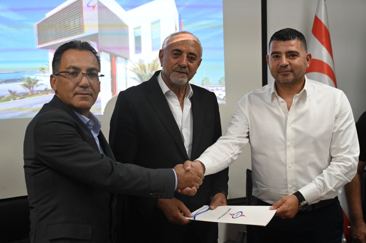 Kıb-Tek’ten 5 İlçeye Dev Yatırım: İlk İmza İskele İçin Atıldı