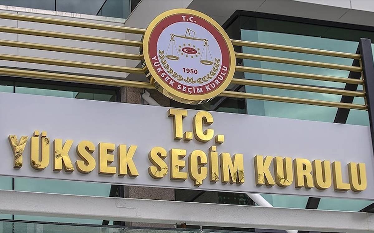 CHP, Yüksek Seçim Kurulu'na başvurdu