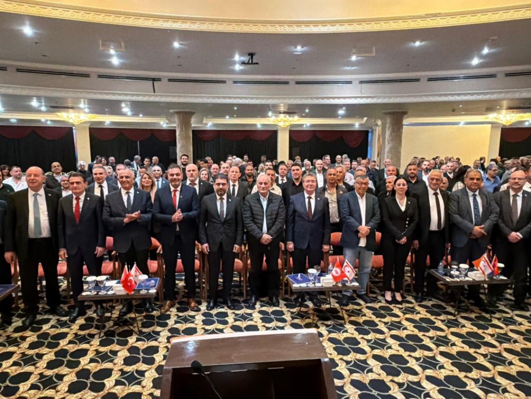 Üstel: “Partim Hangi Görevi Verdiyse Tereddütsüz Üstlendim”